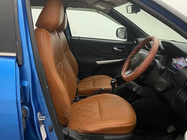 Used Nissan Magnite [2020-2024] XV Premium Dual Tone [2020] in Hyderabad