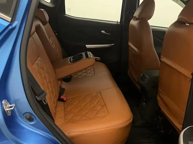 Used Nissan Magnite [2020-2024] XV Premium Dual Tone [2020] in Hyderabad