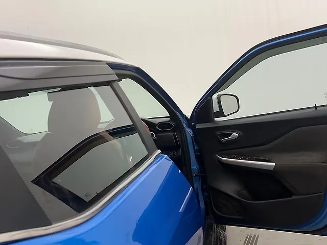 Used Nissan Magnite [2020-2024] XV Premium Dual Tone [2020] in Hyderabad