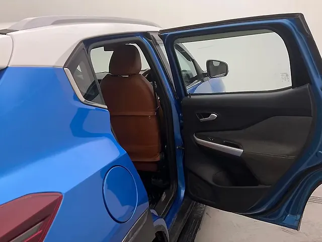 Used Nissan Magnite [2020-2024] XV Premium Dual Tone [2020] in Hyderabad