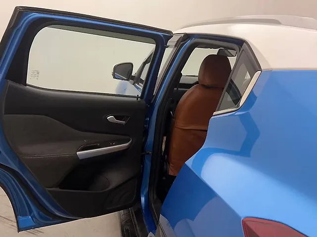 Used Nissan Magnite [2020-2024] XV Premium Dual Tone [2020] in Hyderabad
