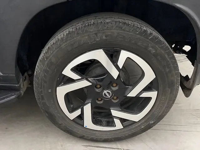 Used Nissan Magnite [2020-2024] XV Premium Dual Tone [2020] in Hyderabad
