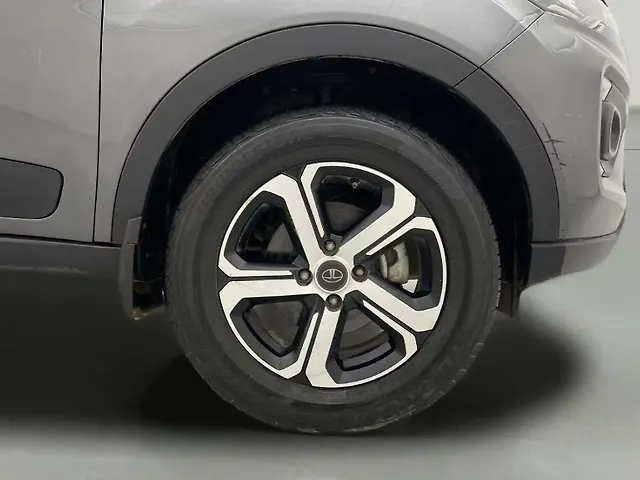 Used Tata Nexon [2020-2023] XZ Plus (S) [2022-2023] in Ahmedabad