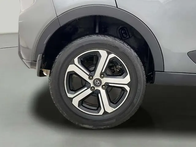 Used Tata Nexon [2020-2023] XZ Plus (S) [2022-2023] in Ahmedabad