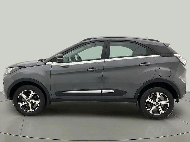 Used Tata Nexon [2020-2023] XZ Plus (S) [2022-2023] in Ahmedabad