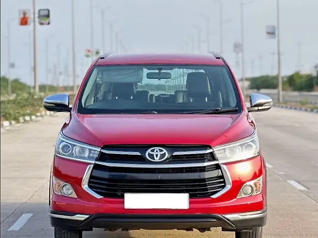 Used 2017 Toyota Innova Crysta in Surat