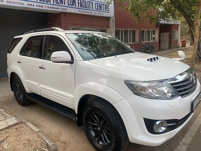 Used Toyota Fortuner [2012-2016] 3.0 4x2 AT in Chandigarh