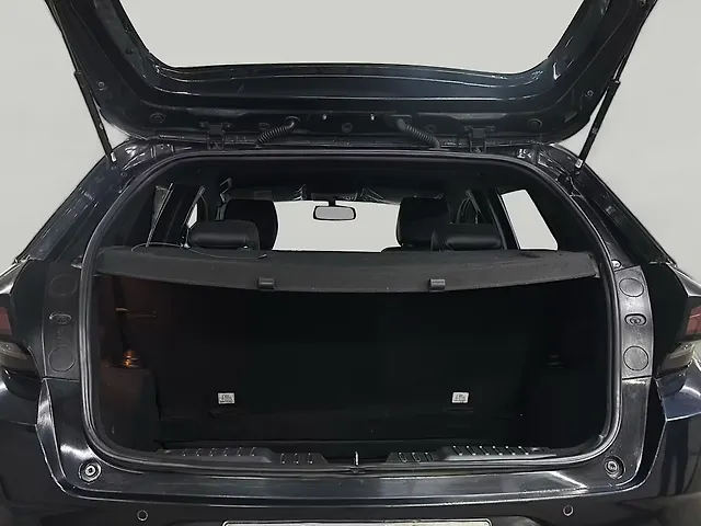 Used Tata Altroz [2020] XZ Plus Petrol Dark Edition [2021-2023] in Mumbai