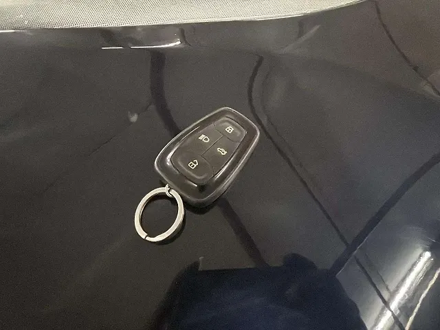 Used Tata Altroz [2020] XZ Plus Petrol Dark Edition [2021-2023] in Mumbai