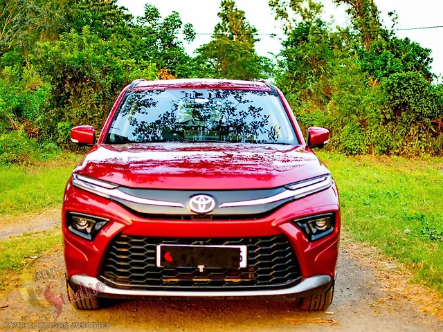 Used 2024 Toyota Urban Cruiser Hyryder in Kolkata