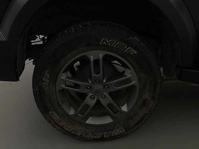 Used Mahindra Thar LX Hard Top Petrol AT in Delhi