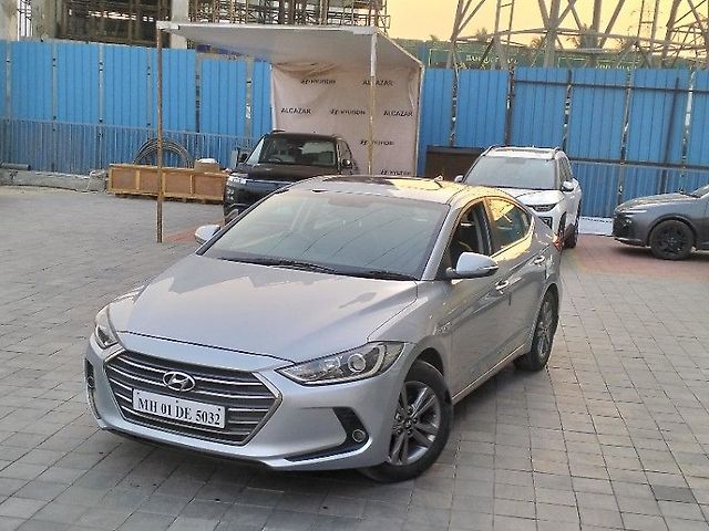 Used Hyundai Elantra SX 2.0 AT in Mumbai