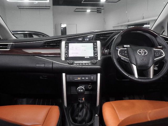 Used Toyota Innova Crysta [2016-2020] 2.4 VX 7 STR [2016-2020] in Hyderabad
