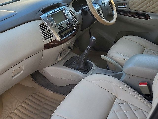 Used Toyota Innova [2015-2016] 2.5 VX BS III 8 STR in Ludhiana