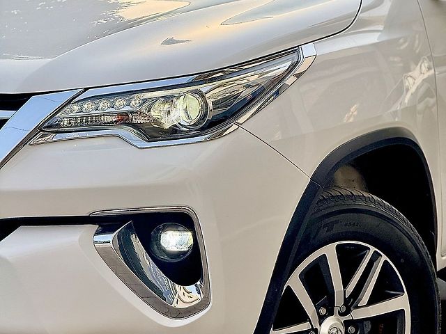 Used Toyota Fortuner [2016-2021] 2.8 4x4 AT in Mohali