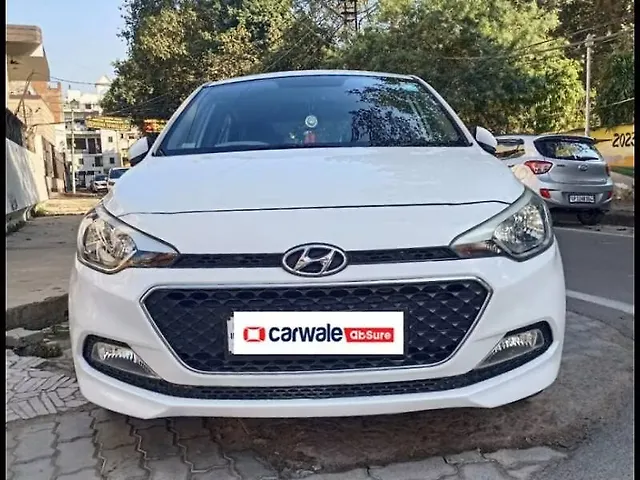 Used 2015 Hyundai Elite i20 in Kanpur