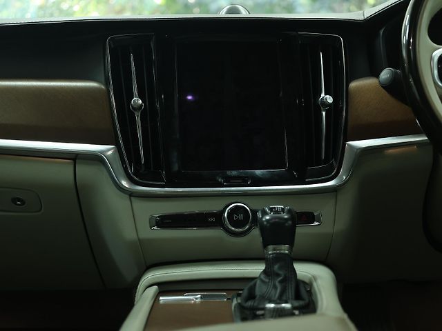 Used Volvo S90 [2016-2021] D4 Inscription in Chennai