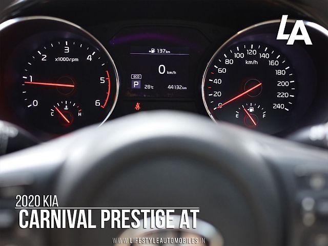 Used Kia Carnival [2020-2023] Prestige 7 STR in Kolkata