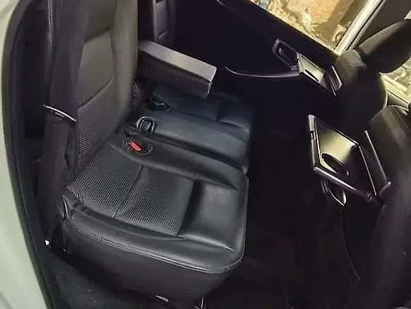 Used Toyota Innova Crysta [2016-2020] 2.4 VX 8 STR [2016-2020] in Kanpur