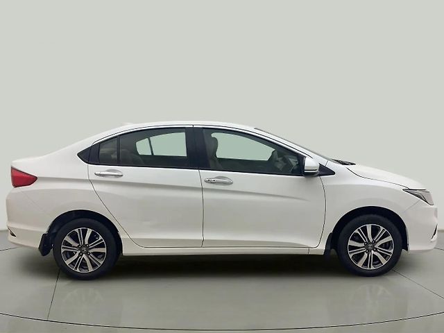 Used Honda City 4th Generation V Petrol in Hyderabad