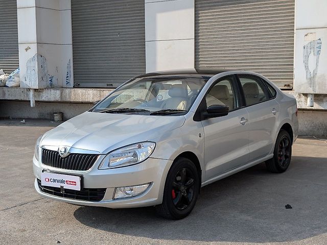 Used Skoda Rapid [2014-2015] 1.5 TDI CR Ambition with Alloy Wheels in Thane