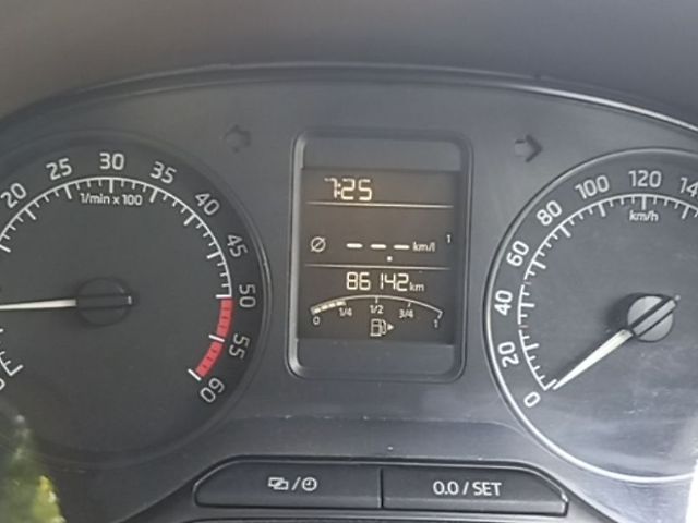 Used Skoda Rapid [2014-2015] 1.5 TDI CR Ambition with Alloy Wheels in Thane