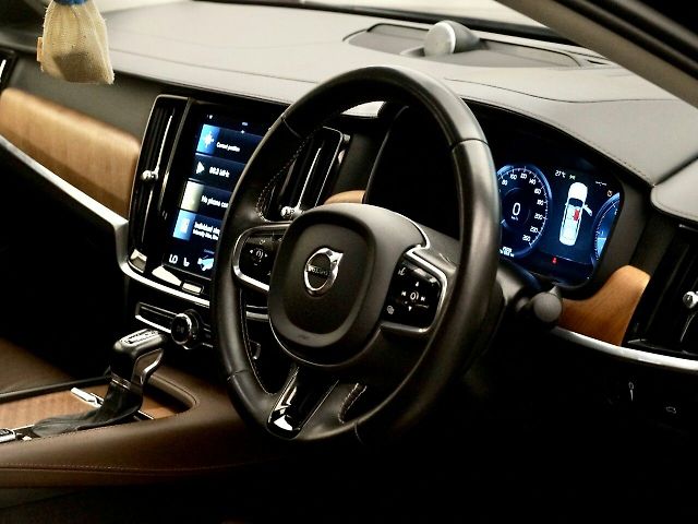 Used Volvo S90 [2016-2021] D4 Inscription in Delhi