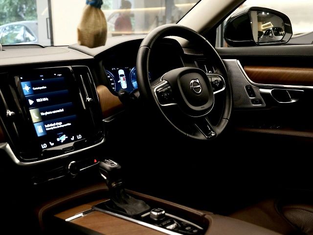 Used Volvo S90 [2016-2021] D4 Inscription in Delhi