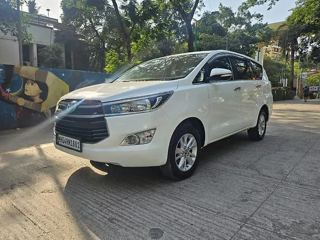 Used Toyota Innova Crysta [2016-2020] 2.4 G 8 STR [2016-2017] in Mumbai