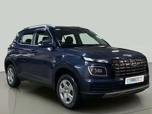 Used 2022 Hyundai Venue in Chandigarh