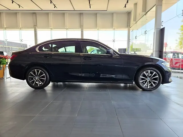 Used BMW 3 Series 320d Luxury Edition in Kochi