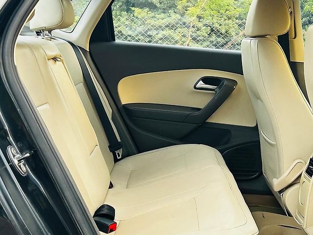 Used Volkswagen Vento [2012-2014] Highline Petrol AT in Vadodara