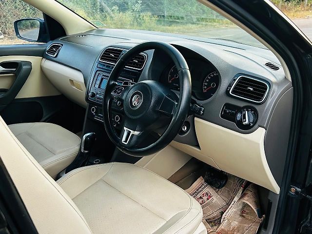 Used Volkswagen Vento [2012-2014] Highline Petrol AT in Vadodara