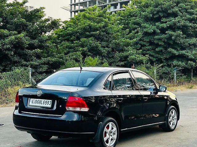 Used Volkswagen Vento [2012-2014] Highline Petrol AT in Vadodara
