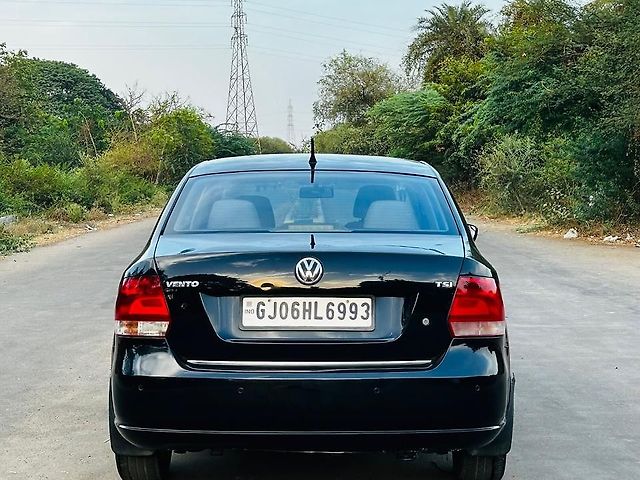 Used Volkswagen Vento [2012-2014] Highline Petrol AT in Vadodara