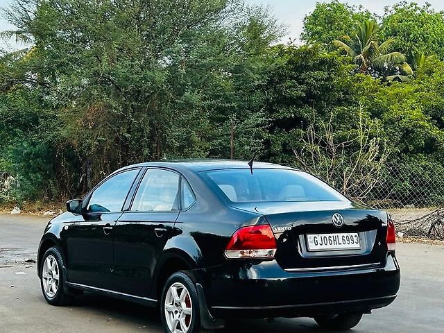 Used Volkswagen Vento [2012-2014] Highline Petrol AT in Vadodara