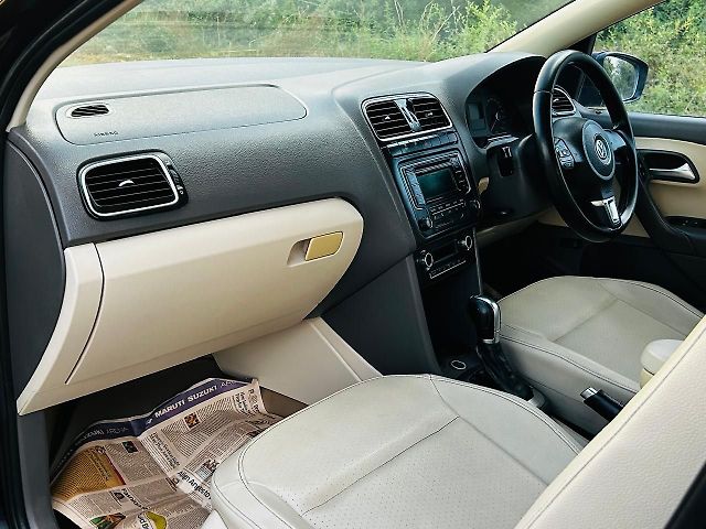 Used Volkswagen Vento [2012-2014] Highline Petrol AT in Vadodara