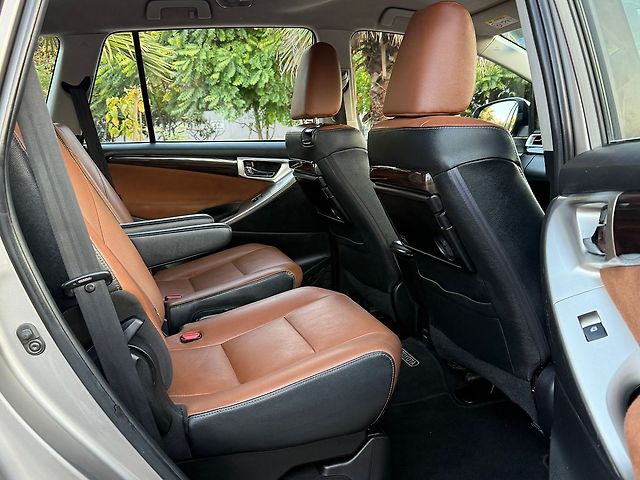 Used Toyota Innova Crysta [2016-2020] 2.8 ZX AT 7 STR [2016-2020] in Delhi