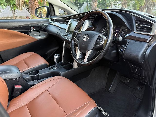 Used Toyota Innova Crysta [2016-2020] 2.8 ZX AT 7 STR [2016-2020] in Delhi
