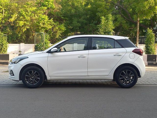 Used Hyundai Elite i20 [2018-2019]  Asta 1.2 AT in Kanpur