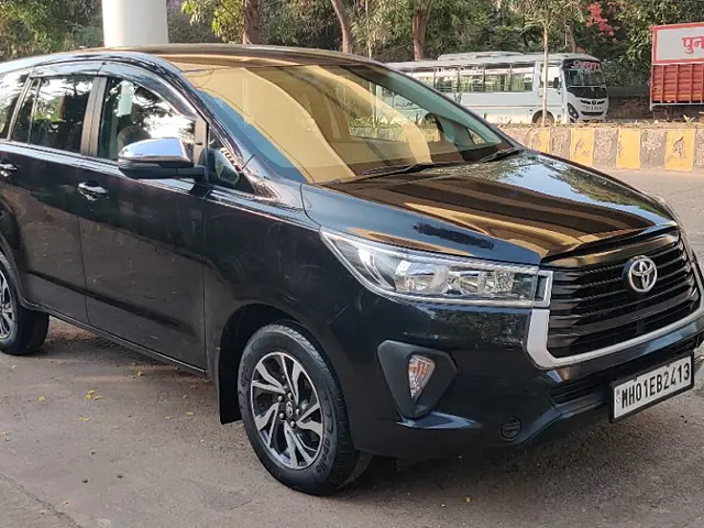 Used 2022 Toyota Innova Crysta in Mumbai