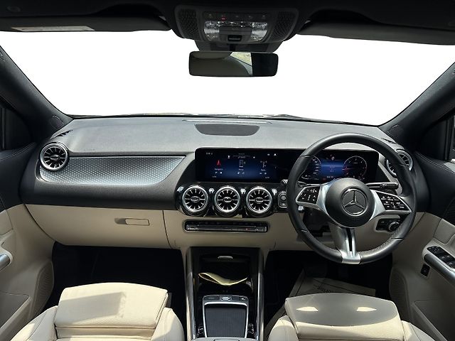 Used Mercedes-Benz GLA [2021-2024] 220d AMG Line 4MATIC [2021-2023] in Bangalore