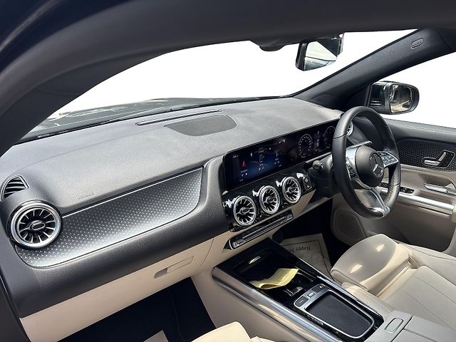 Used Mercedes-Benz GLA [2021-2024] 220d AMG Line 4MATIC [2021-2023] in Bangalore