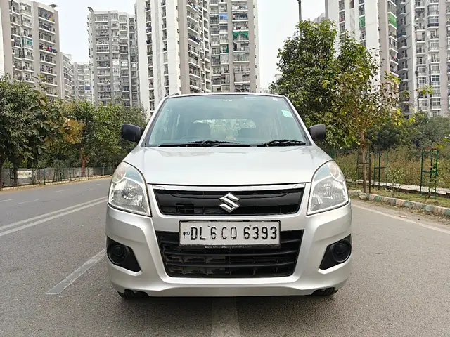 Used 2017 Maruti Suzuki Wagon R in Noida
