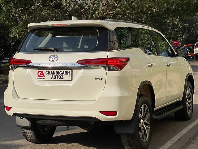 Used Toyota Fortuner [2016-2021] 2.8 4x4 AT [2016-2020] in Chandigarh