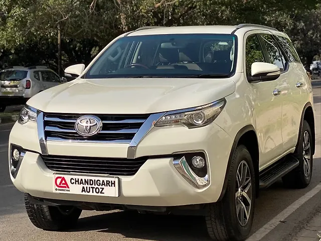 Used Toyota Fortuner [2016-2021] 2.8 4x4 AT [2016-2020] in Chandigarh