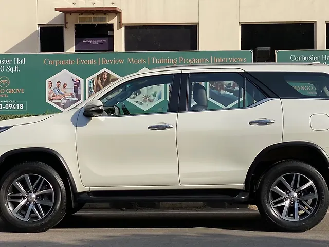 Used Toyota Fortuner [2016-2021] 2.8 4x4 AT [2016-2020] in Chandigarh