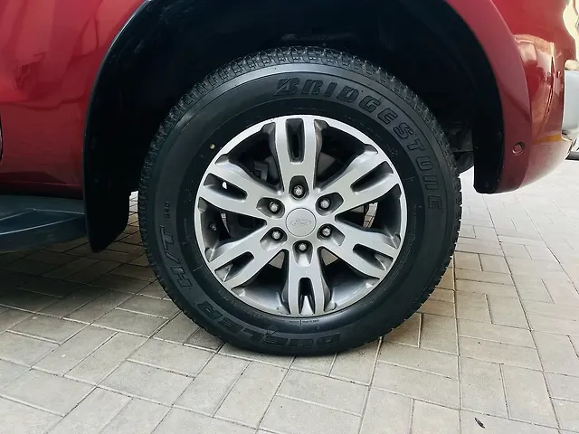 Used Ford Endeavour [2016-2019] Titanium 3.2 4x4 AT in Delhi
