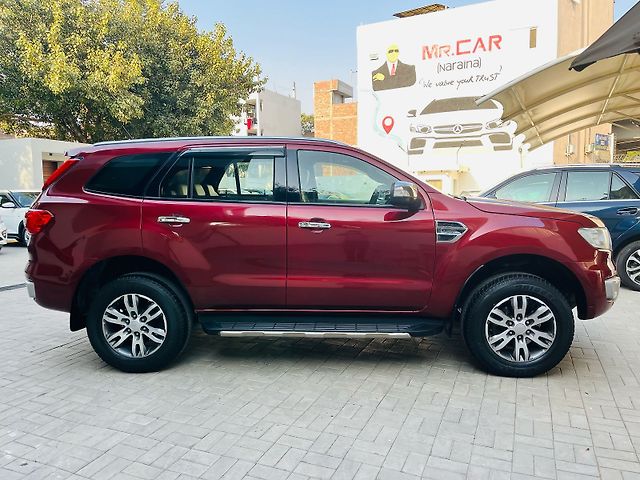 Used Ford Endeavour [2016-2019] Titanium 3.2 4x4 AT in Delhi