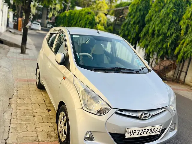 Used Hyundai Eon Sportz in Lucknow